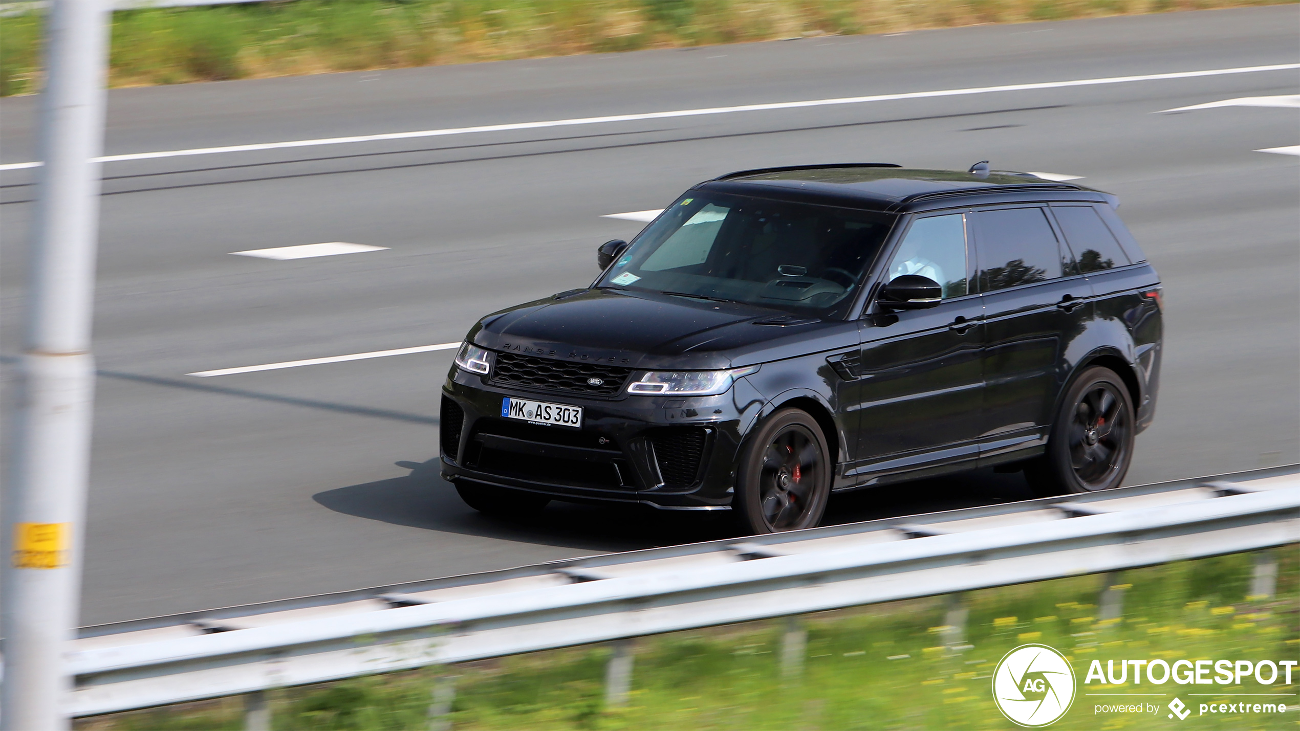 Land Rover Range Rover Sport SVR 2018