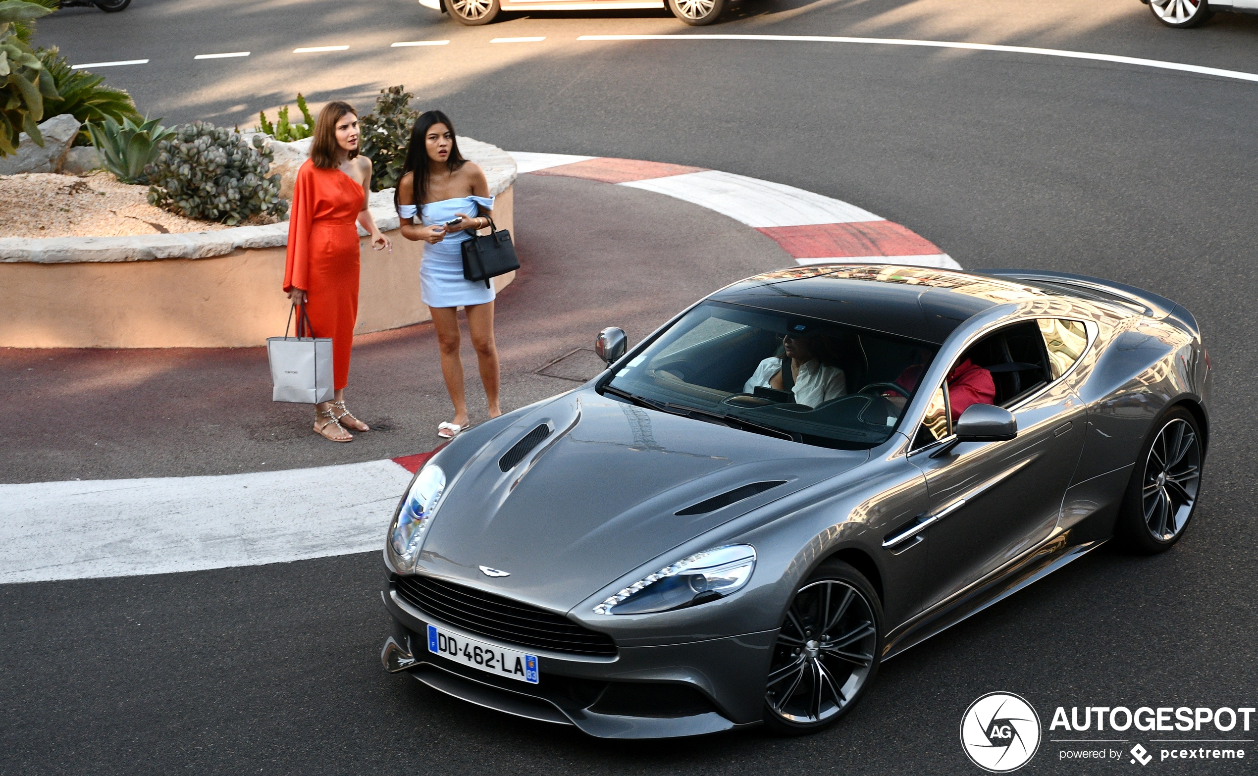 Aston Martin Vanquish 2013