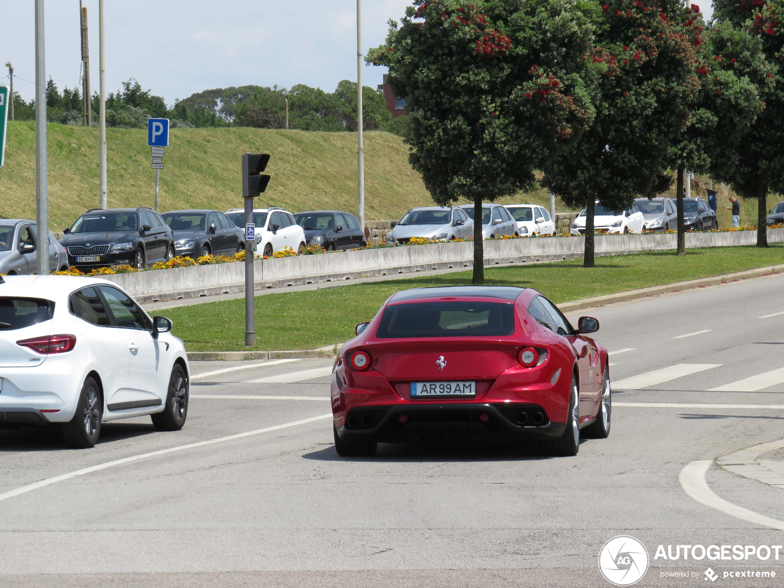 Ferrari FF