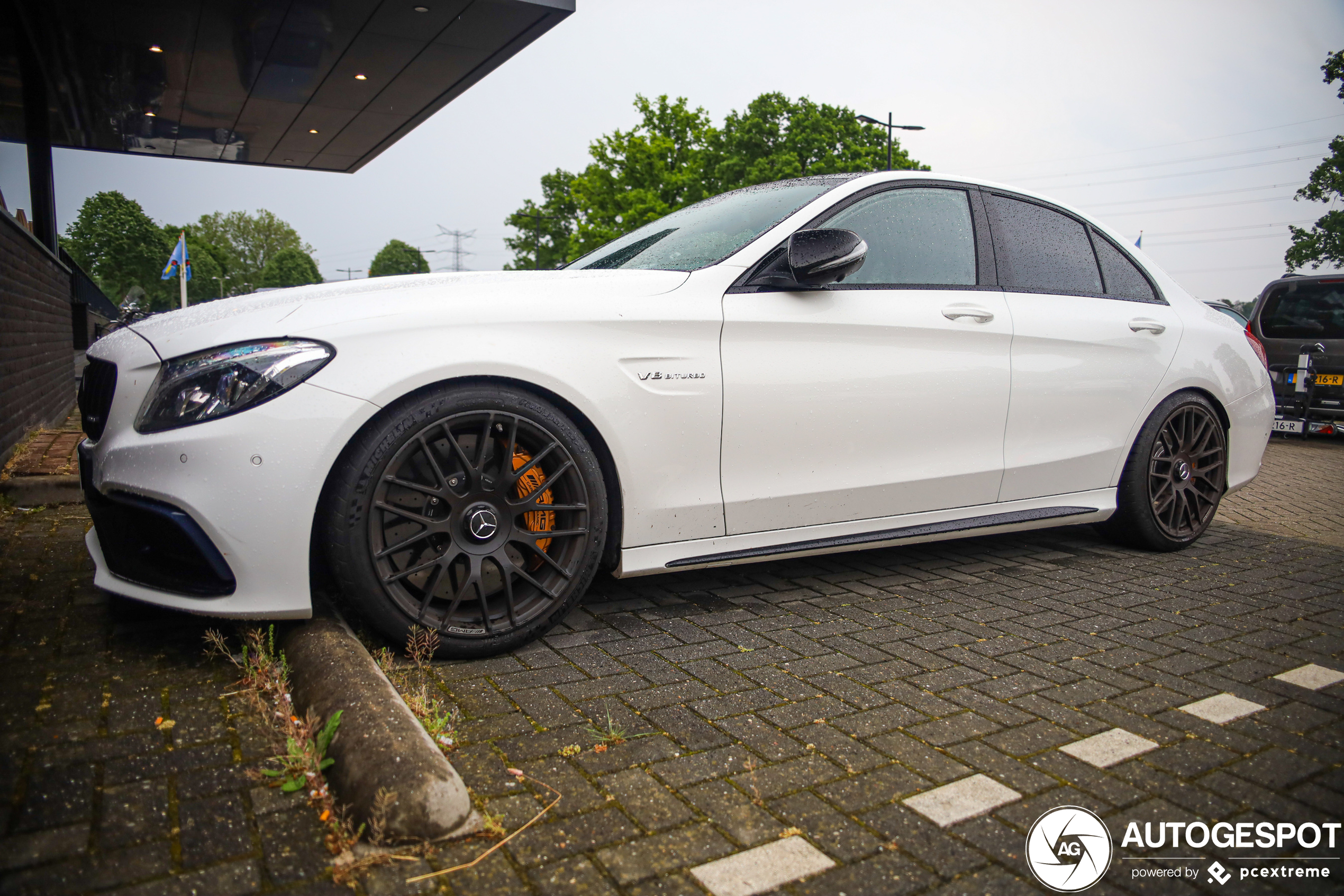 Mercedes-AMG C 63 S W205