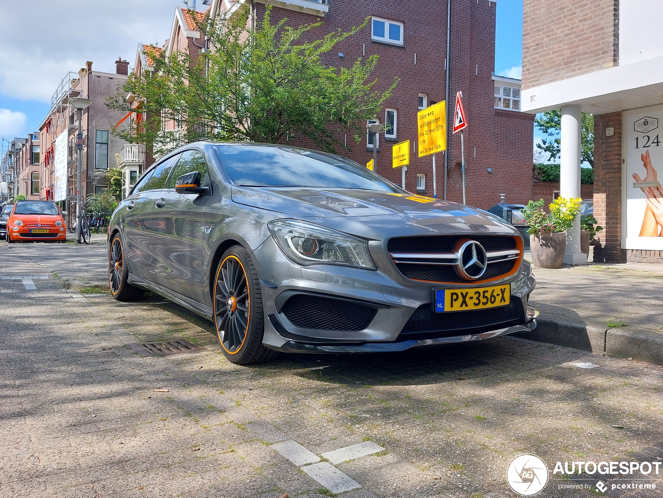 Mercedes-Benz CLA 45 AMG Shooting Brake OrangeArt Edition