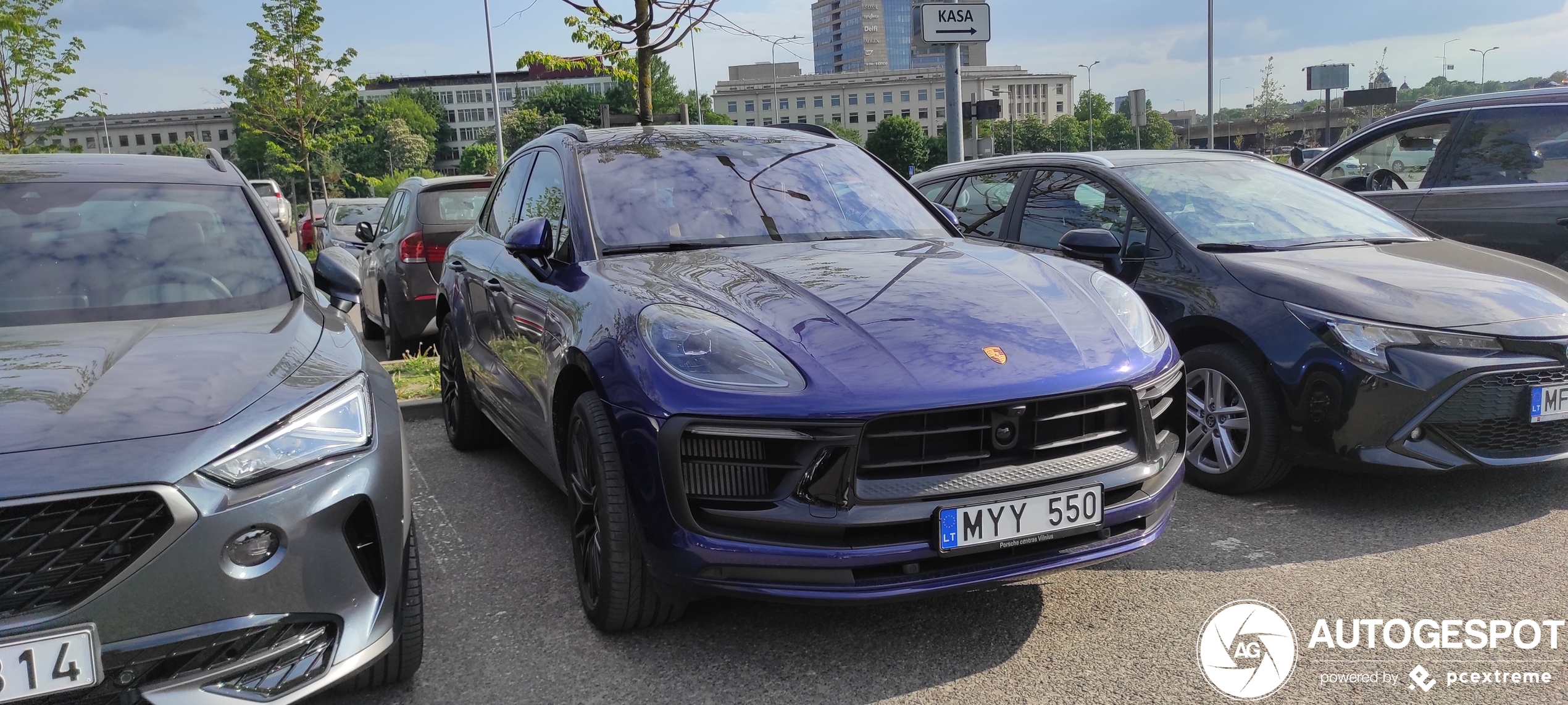 Porsche 95B Macan GTS MkIII