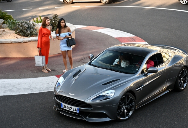 Aston Martin Vanquish 2013