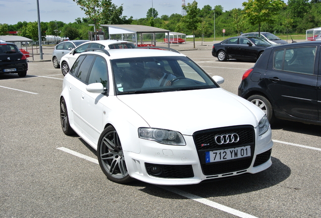 Audi RS4 Avant B7