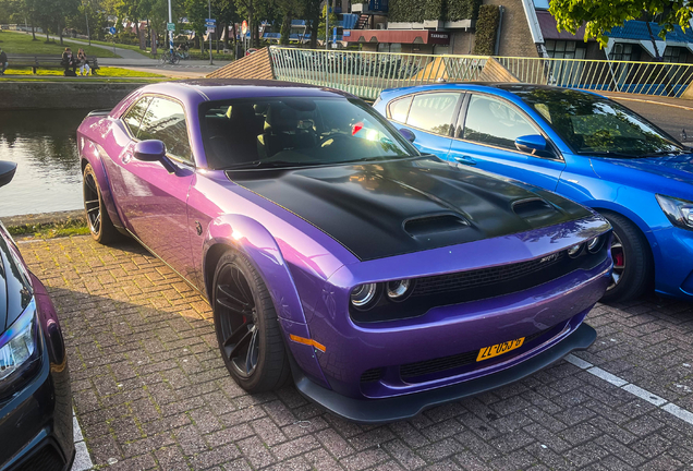 Dodge Challenger SRT Hellcat Widebody