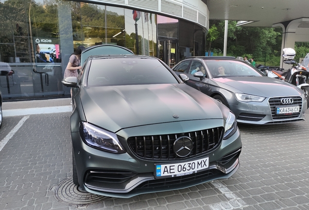 Mercedes-AMG C 63 W205