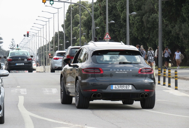 Porsche 95B Macan Turbo