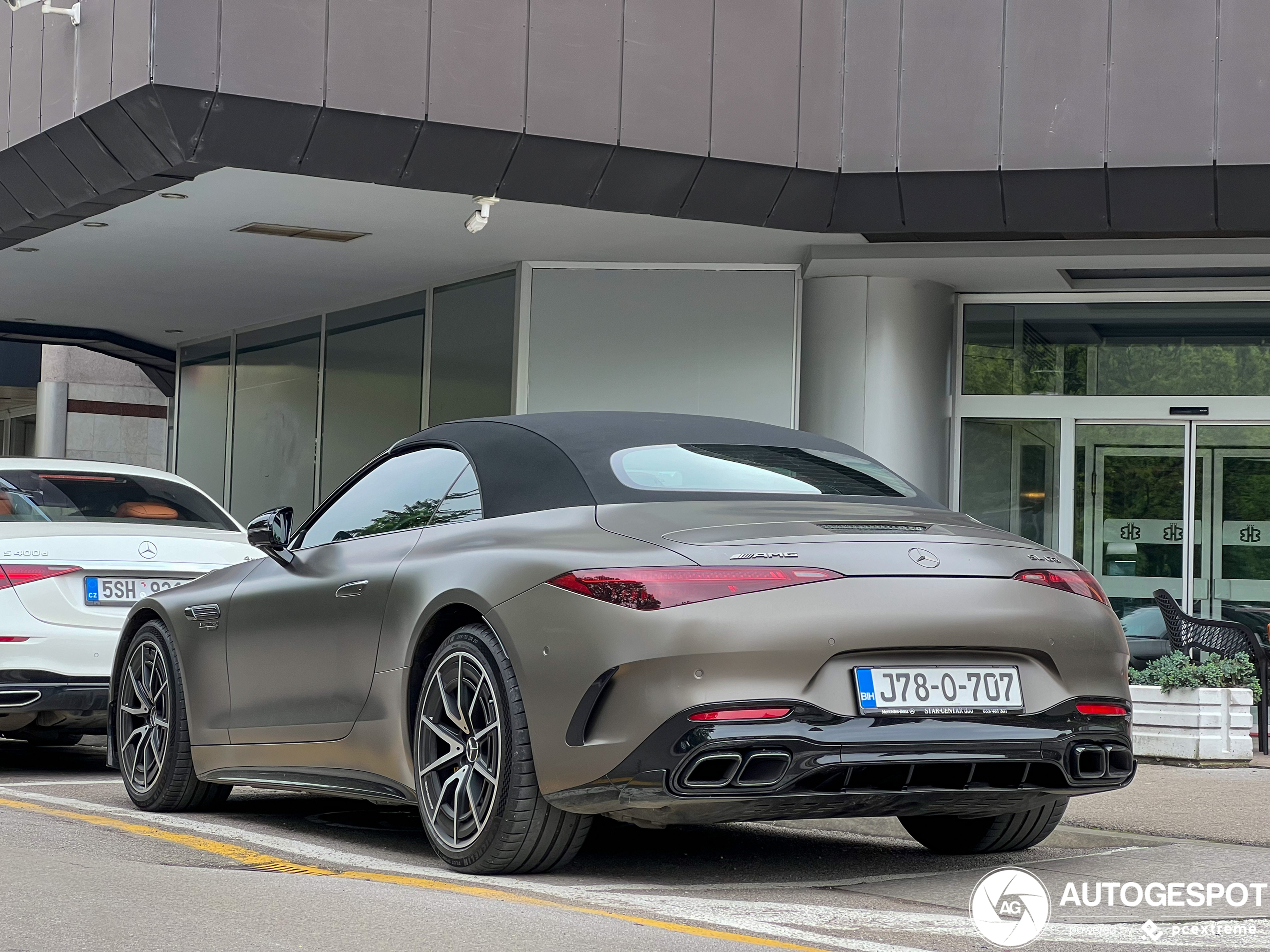 Mercedes-AMG SL 63 R232