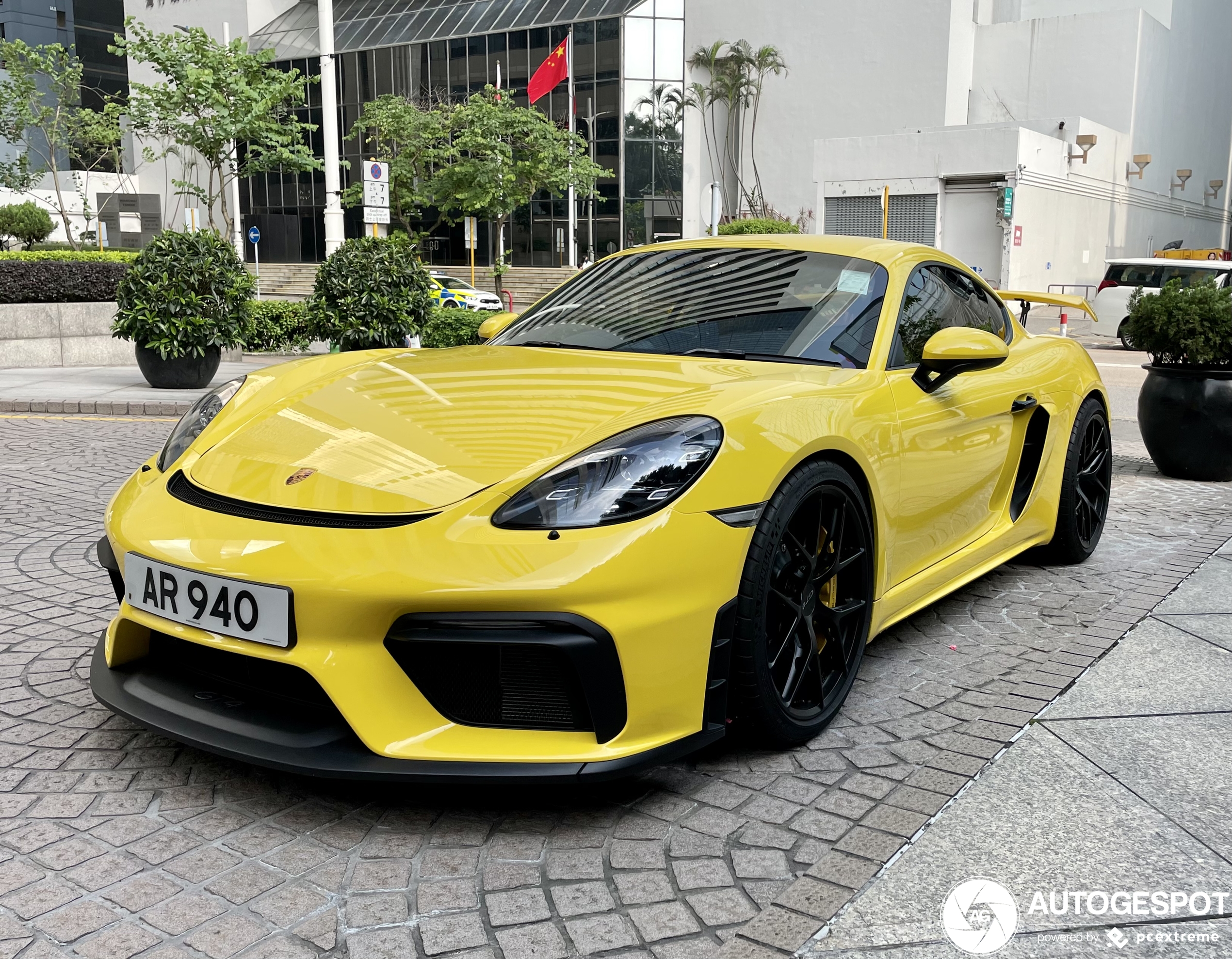 Porsche 718 Cayman GT4