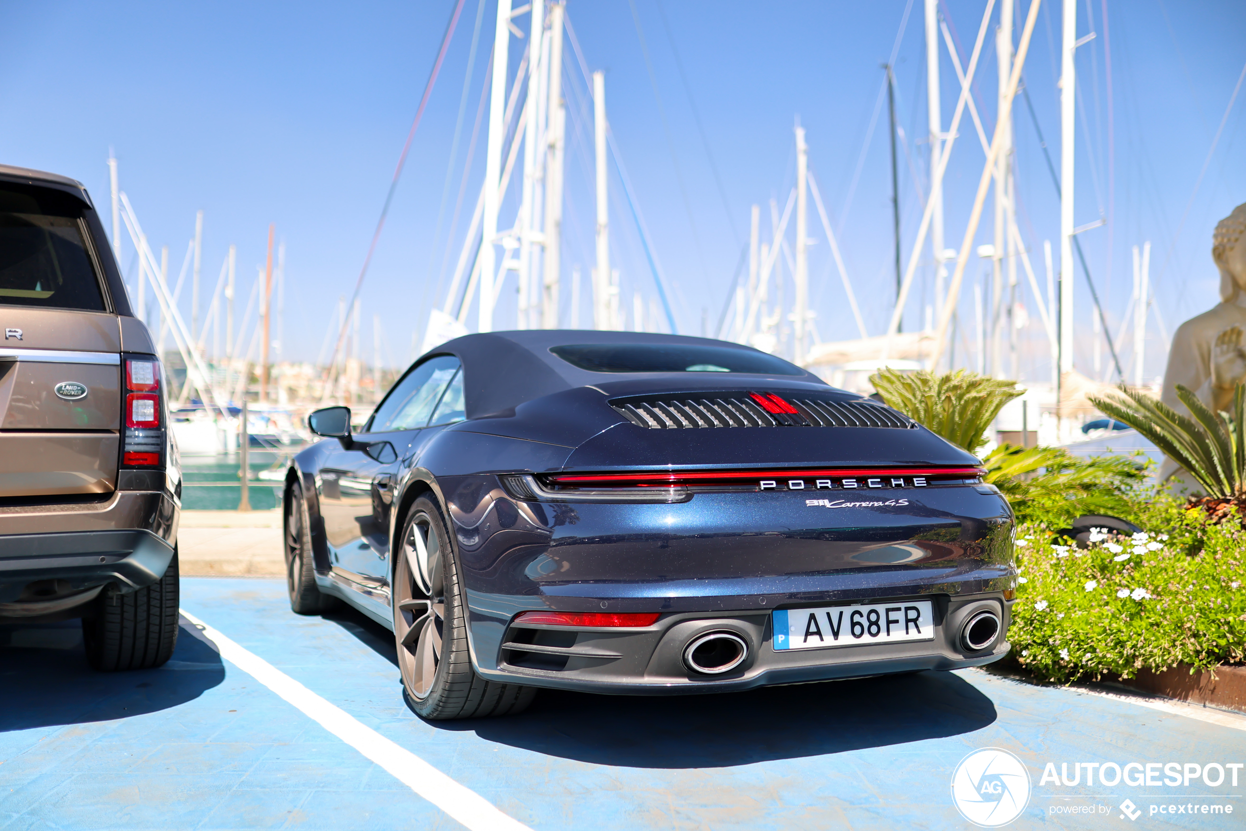 Porsche 992 Carrera 4S Cabriolet