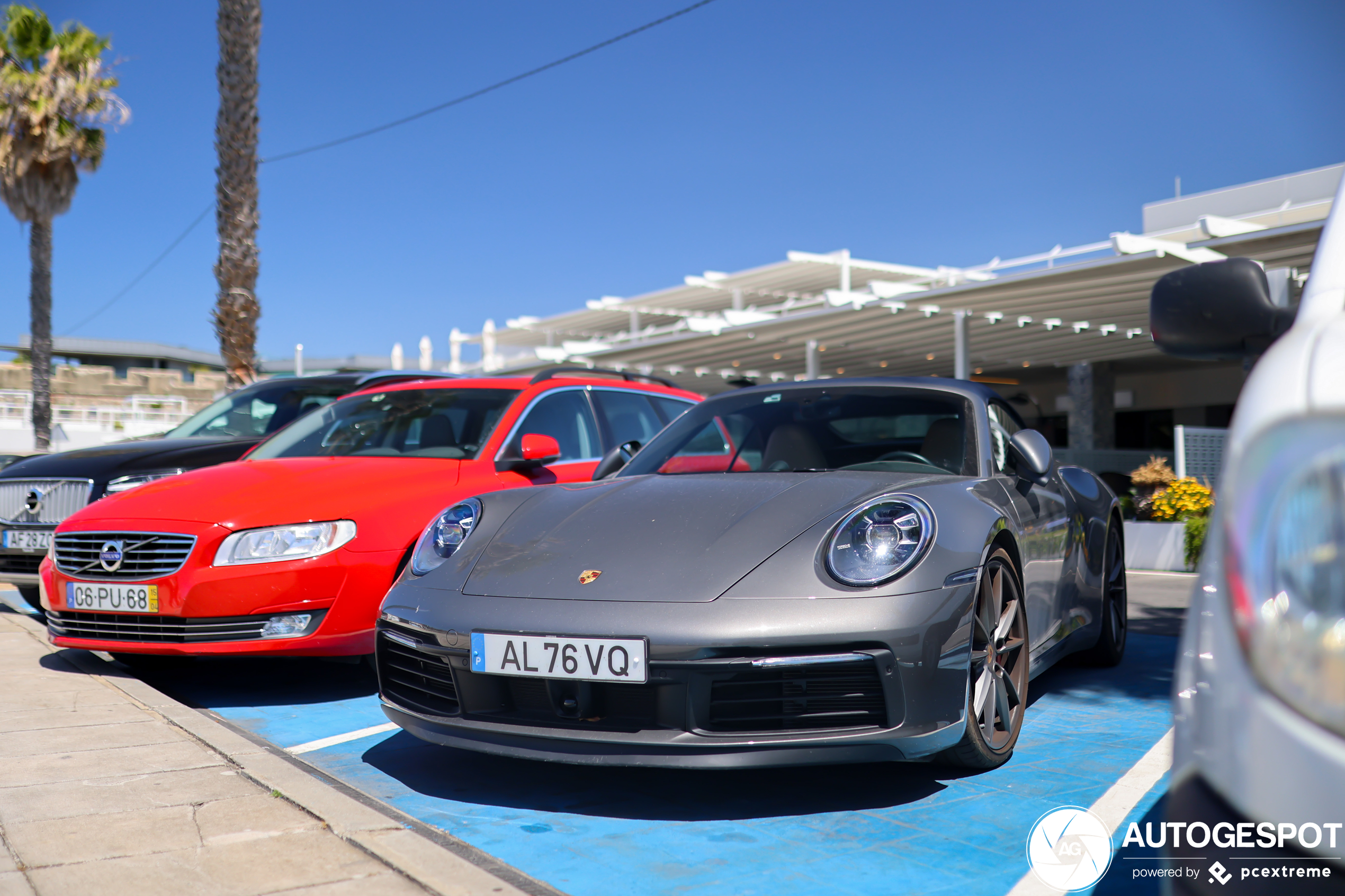 Porsche 992 Carrera 4S Cabriolet