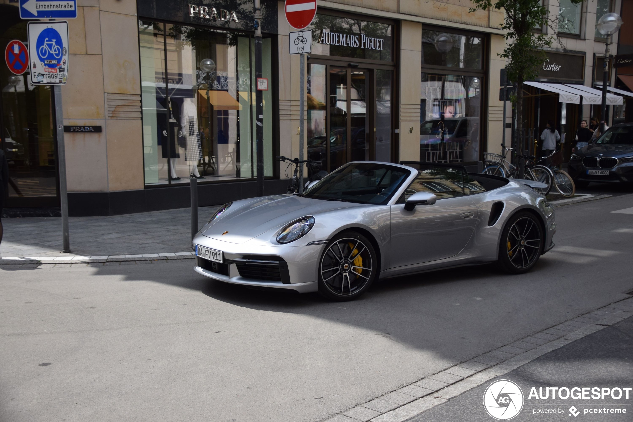 Porsche 992 Turbo S Cabriolet