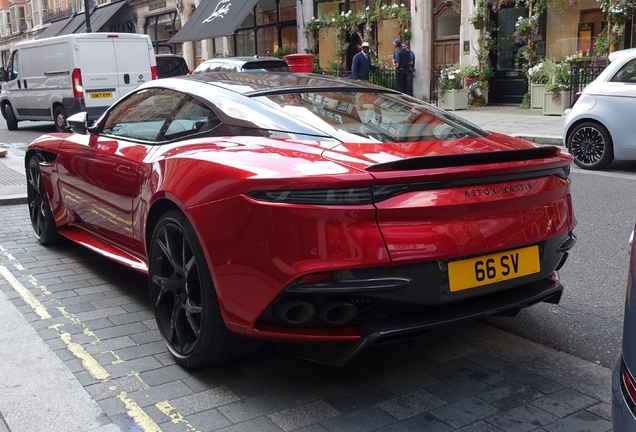 Aston Martin DBS Superleggera