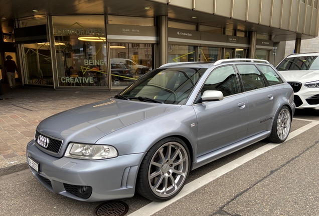 Audi RS4 Avant B5