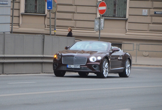 Bentley Continental GTC V8 2020