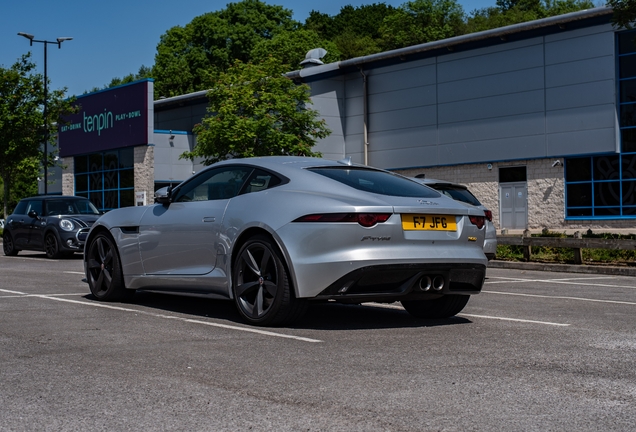 Jaguar F-TYPE 400 Sport Coupé