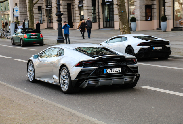 Lamborghini Huracán LP640-4 EVO