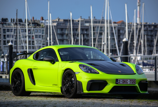 Porsche 718 Cayman GT4 RS Weissach Package