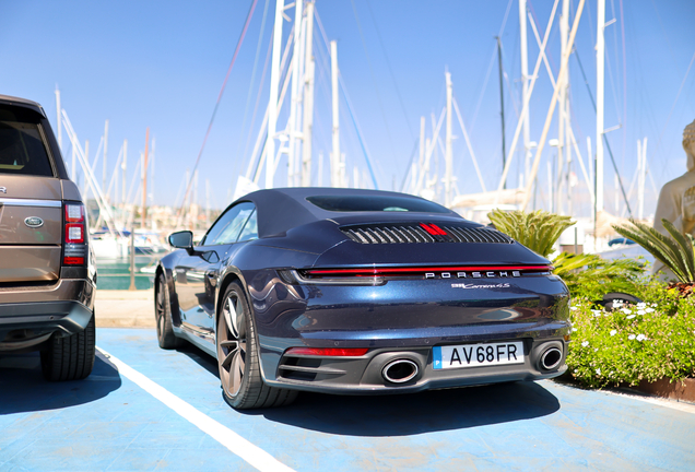 Porsche 992 Carrera 4S Cabriolet