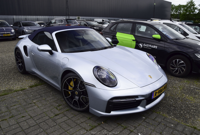 Porsche 992 Turbo S Cabriolet