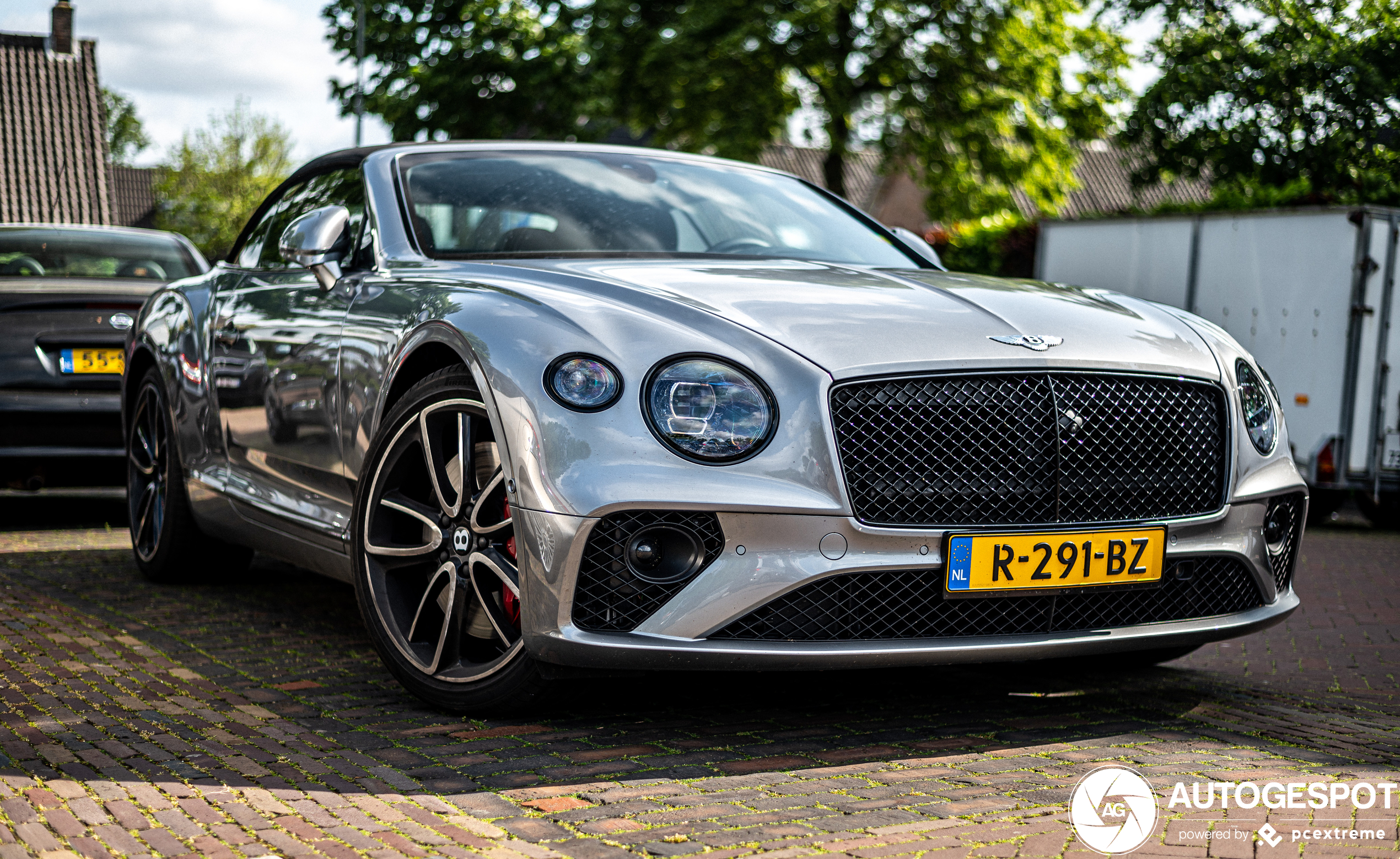 Bentley Continental GTC V8 2020