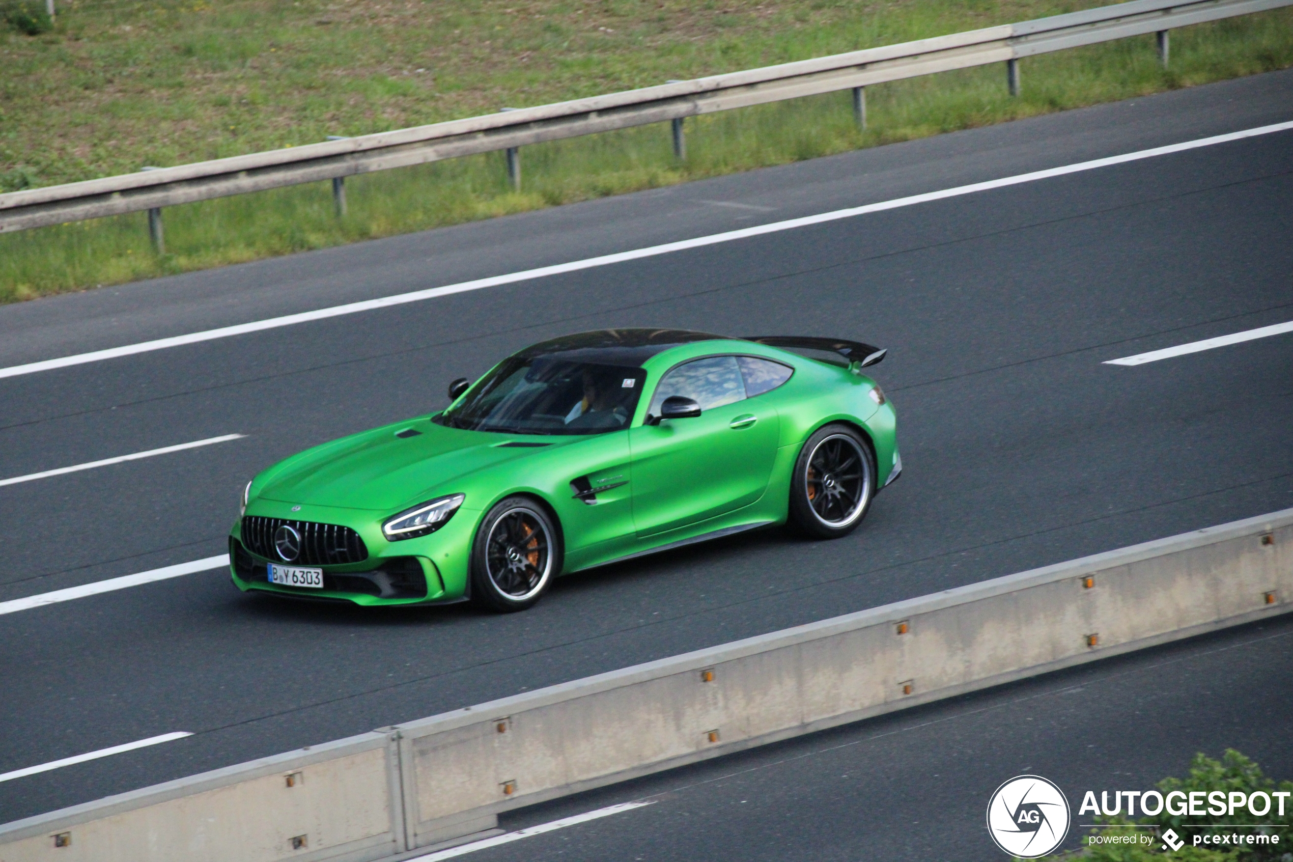 Mercedes-AMG GT R C190 2019