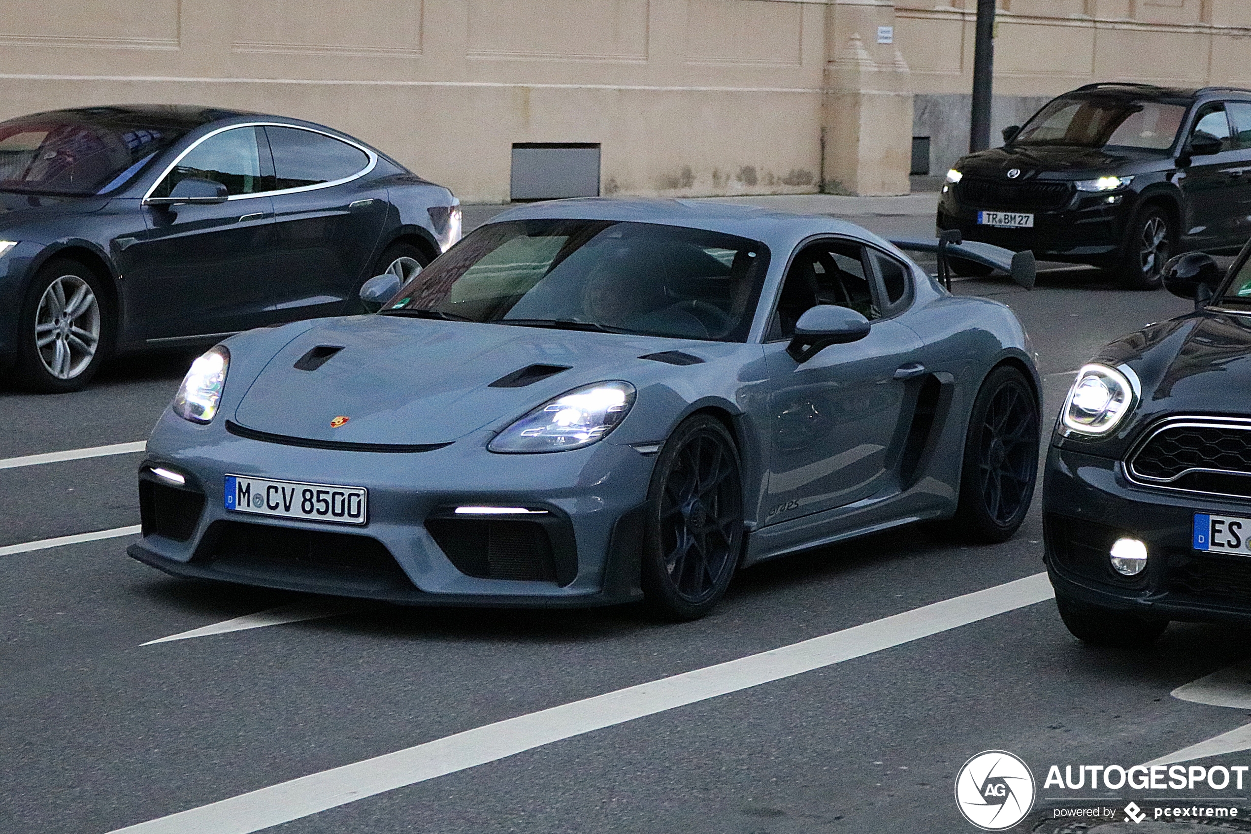 Porsche 718 Cayman GT4 RS