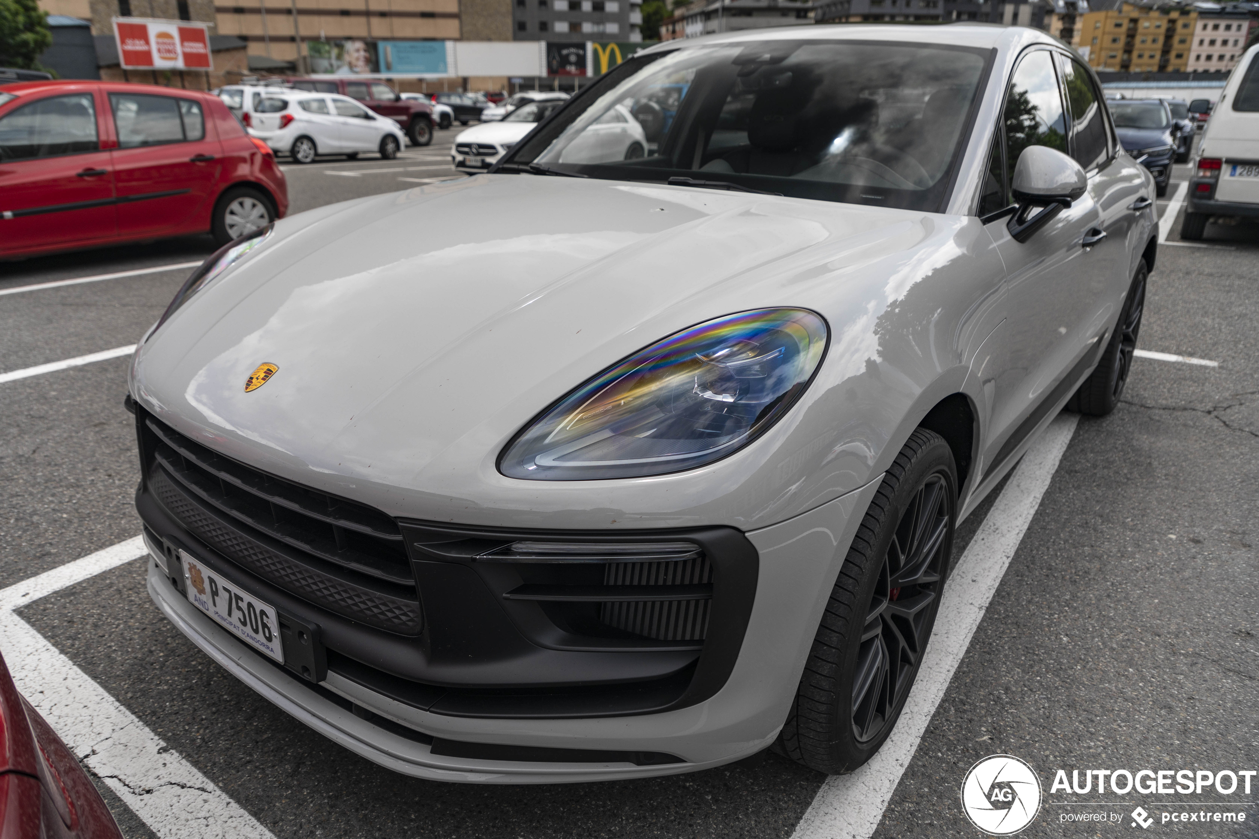 Porsche 95B Macan GTS MkIII