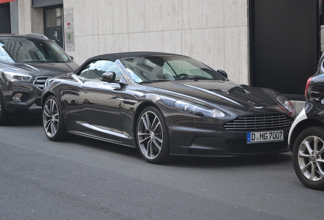 Aston Martin DBS Volante