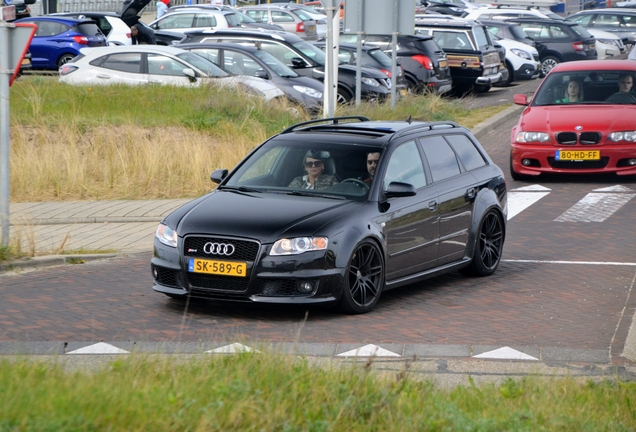 Audi RS4 Avant B7