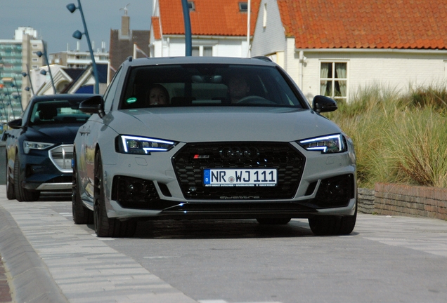 Audi RS4 Avant B9