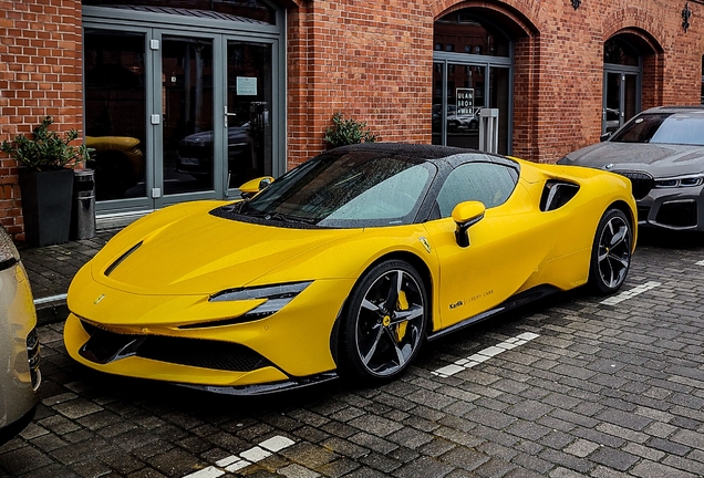 Ferrari SF90 Spider