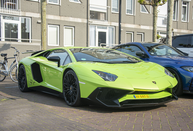 Lamborghini Aventador LP750-4 SuperVeloce