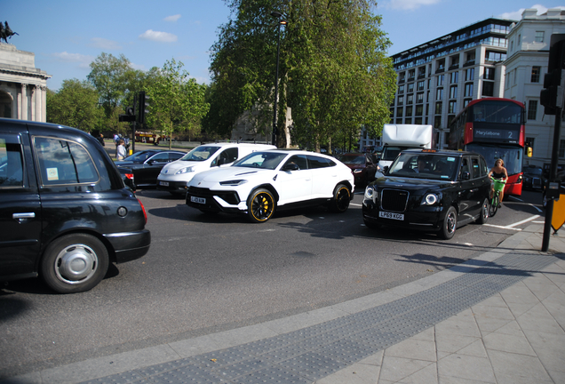 Lamborghini Urus S