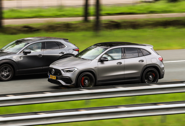 Mercedes-AMG GLA 45 S 4MATIC+ H247