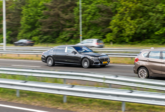 Mercedes-Maybach S 680 X223