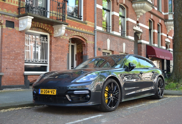 Porsche 971 Panamera Turbo S E-Hybrid Sport Turismo