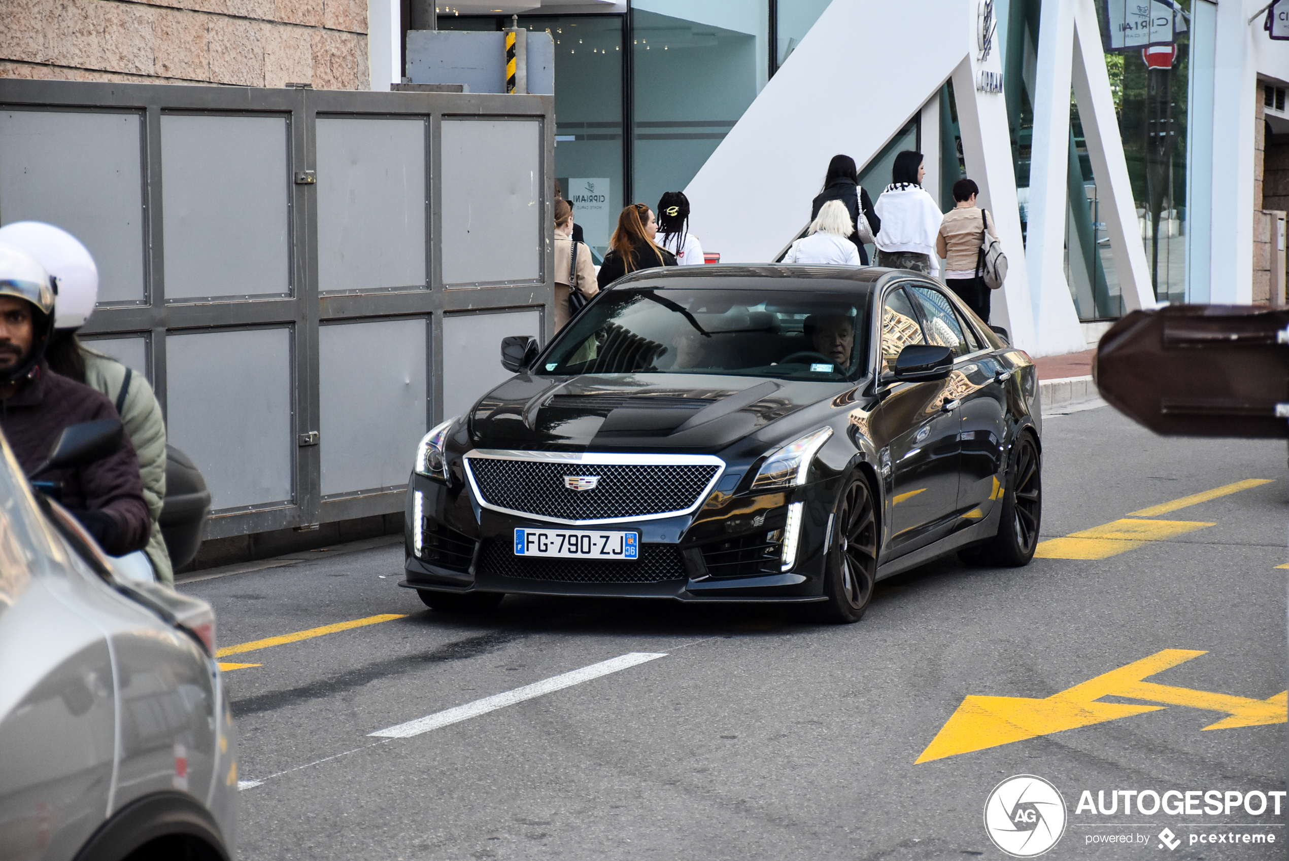 Cadillac CTS-V 2015