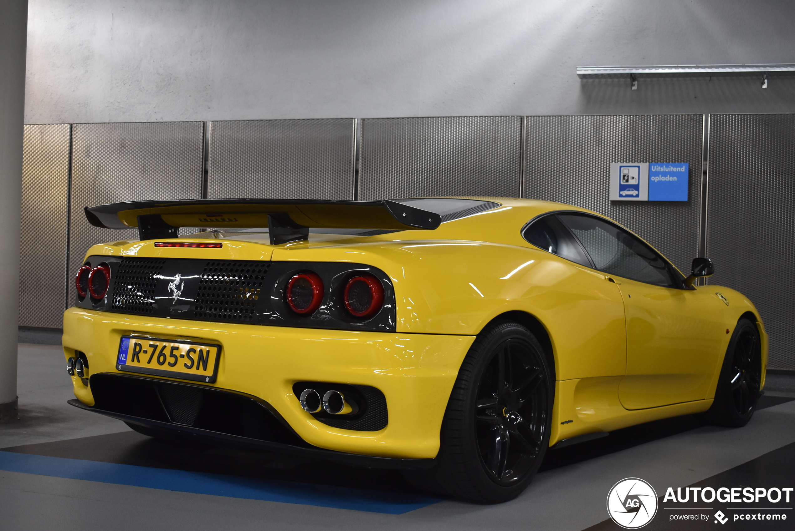 Ferrari 360 Modena Novitec Rosso