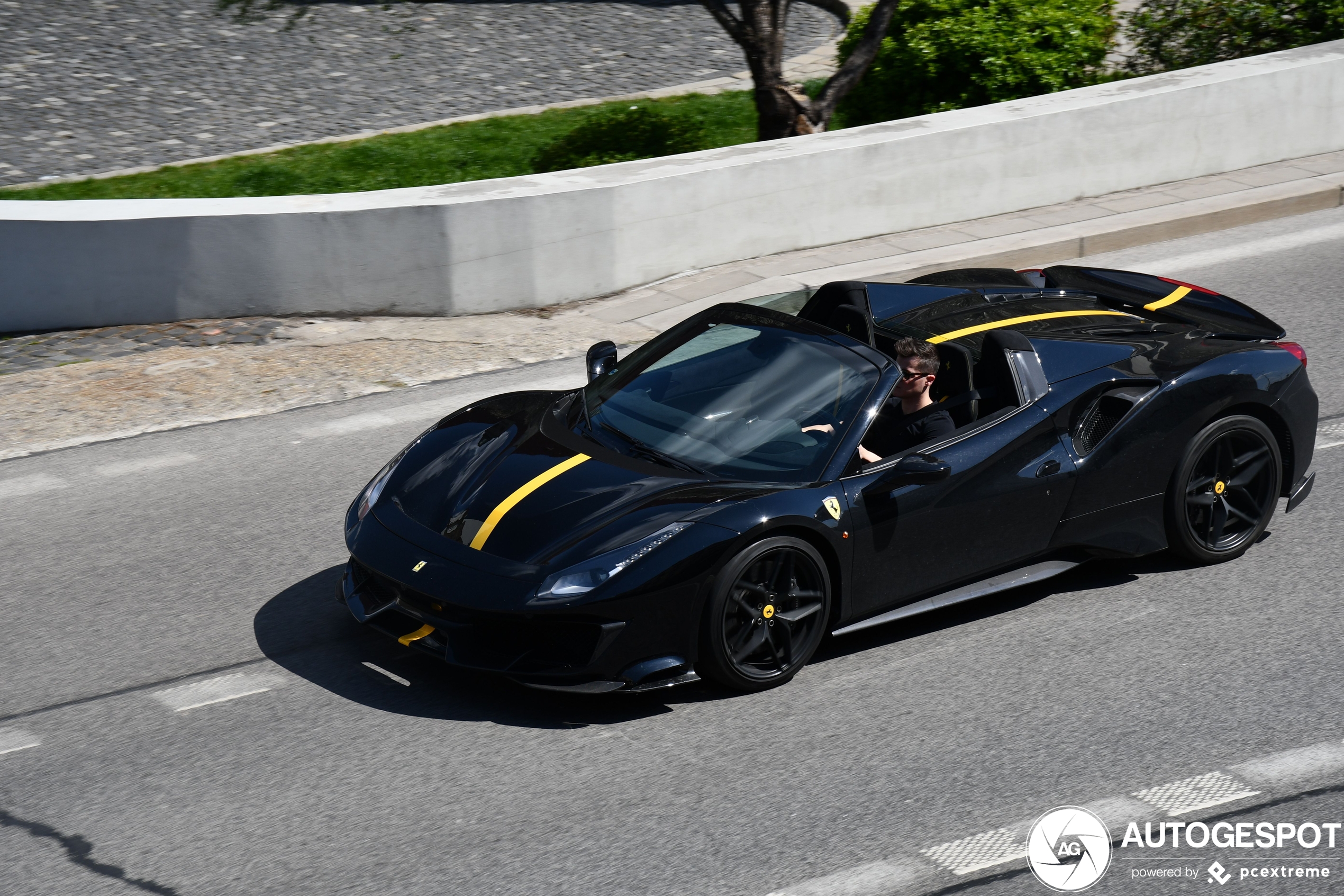 Ferrari 488 Pista Spider