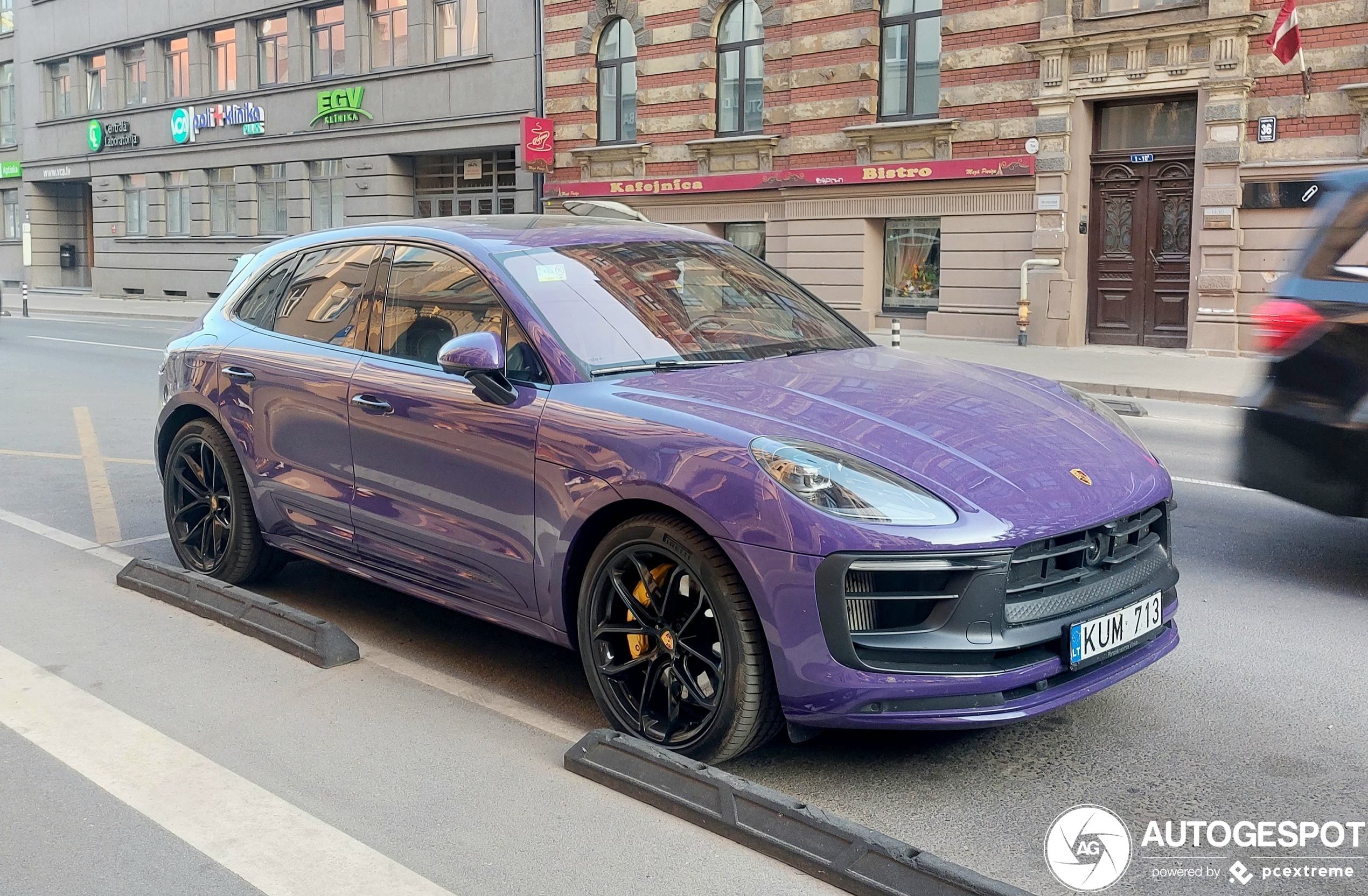 Porsche 95B Macan GTS MkIII