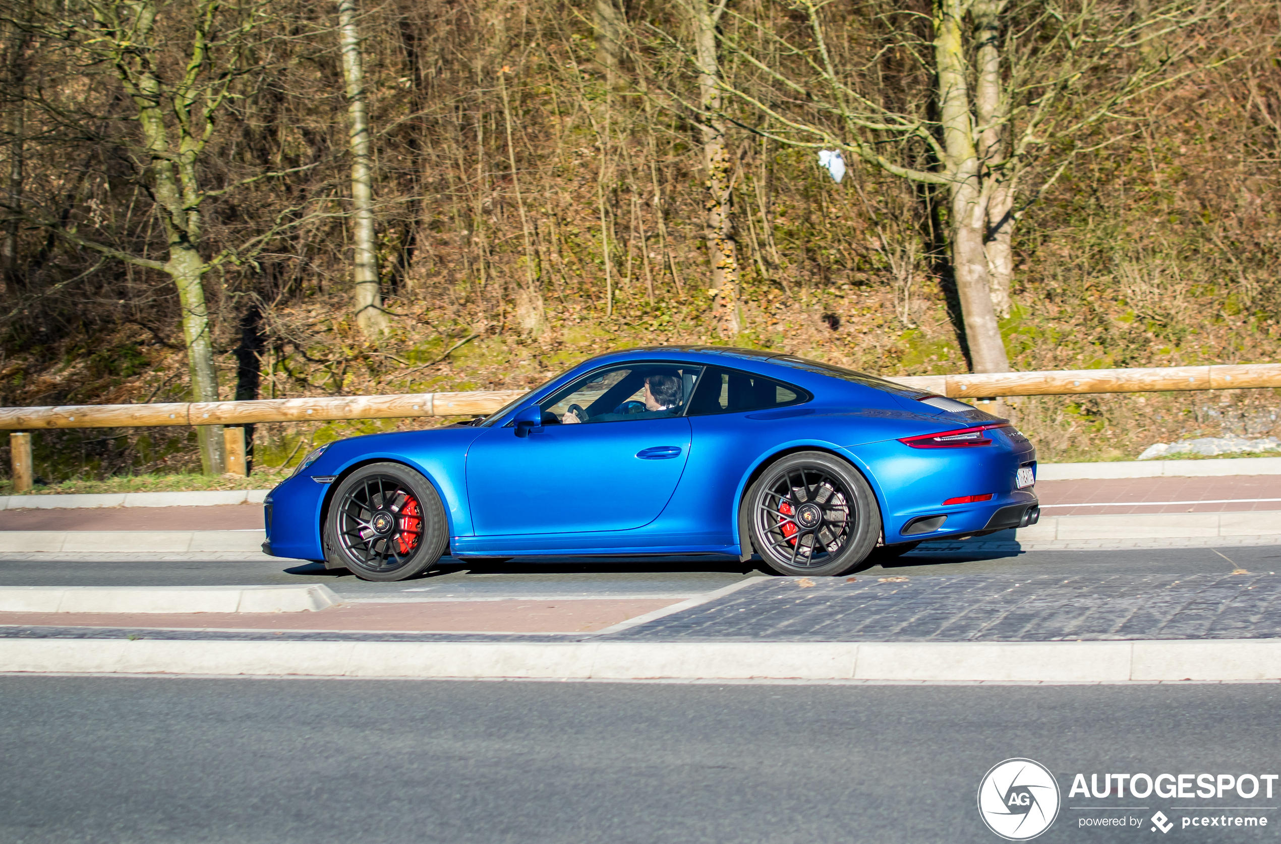 Porsche 991 Carrera 4 GTS Cabriolet MkI