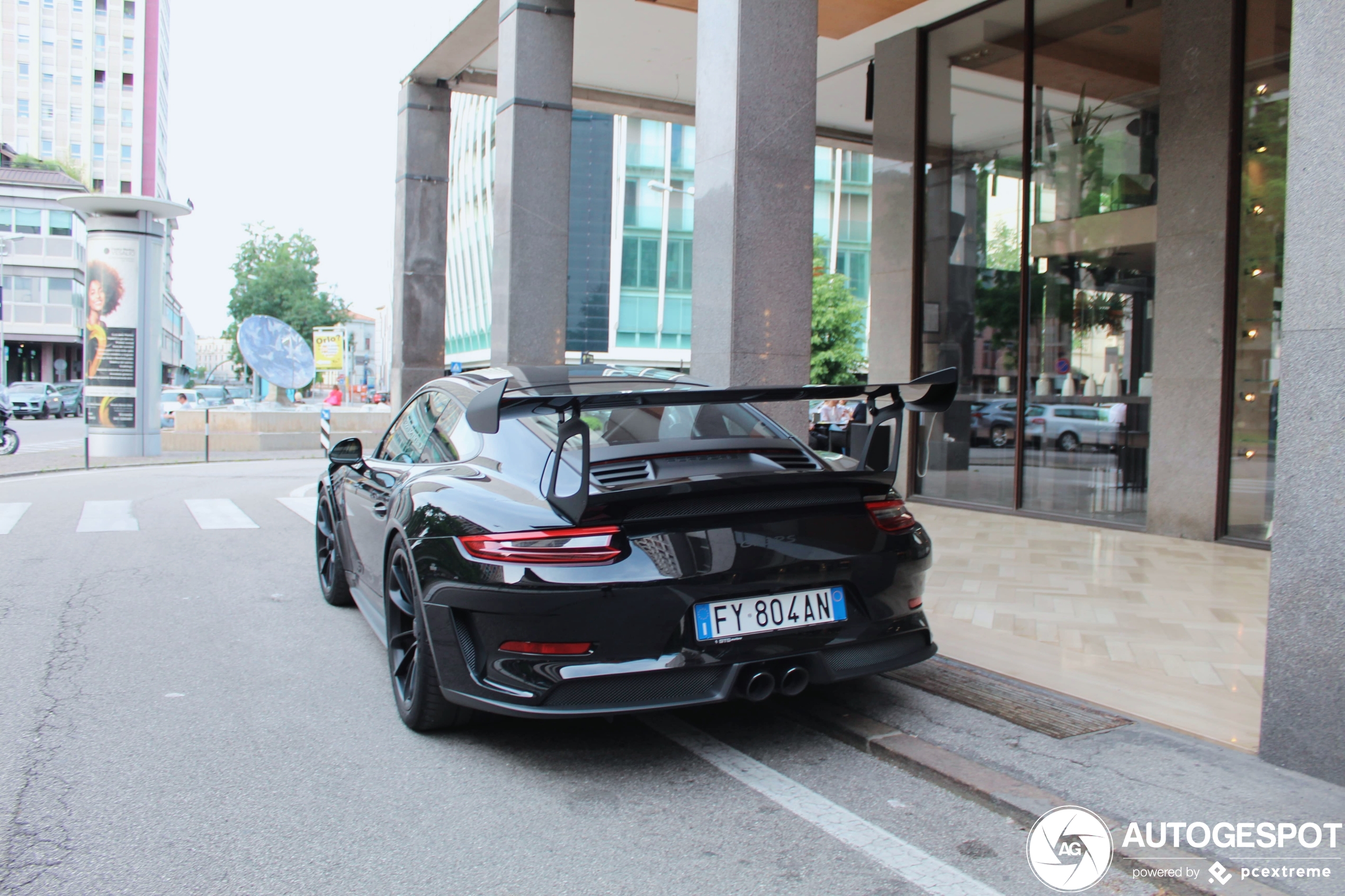 Porsche 991 GT3 RS MkII Weissach Package