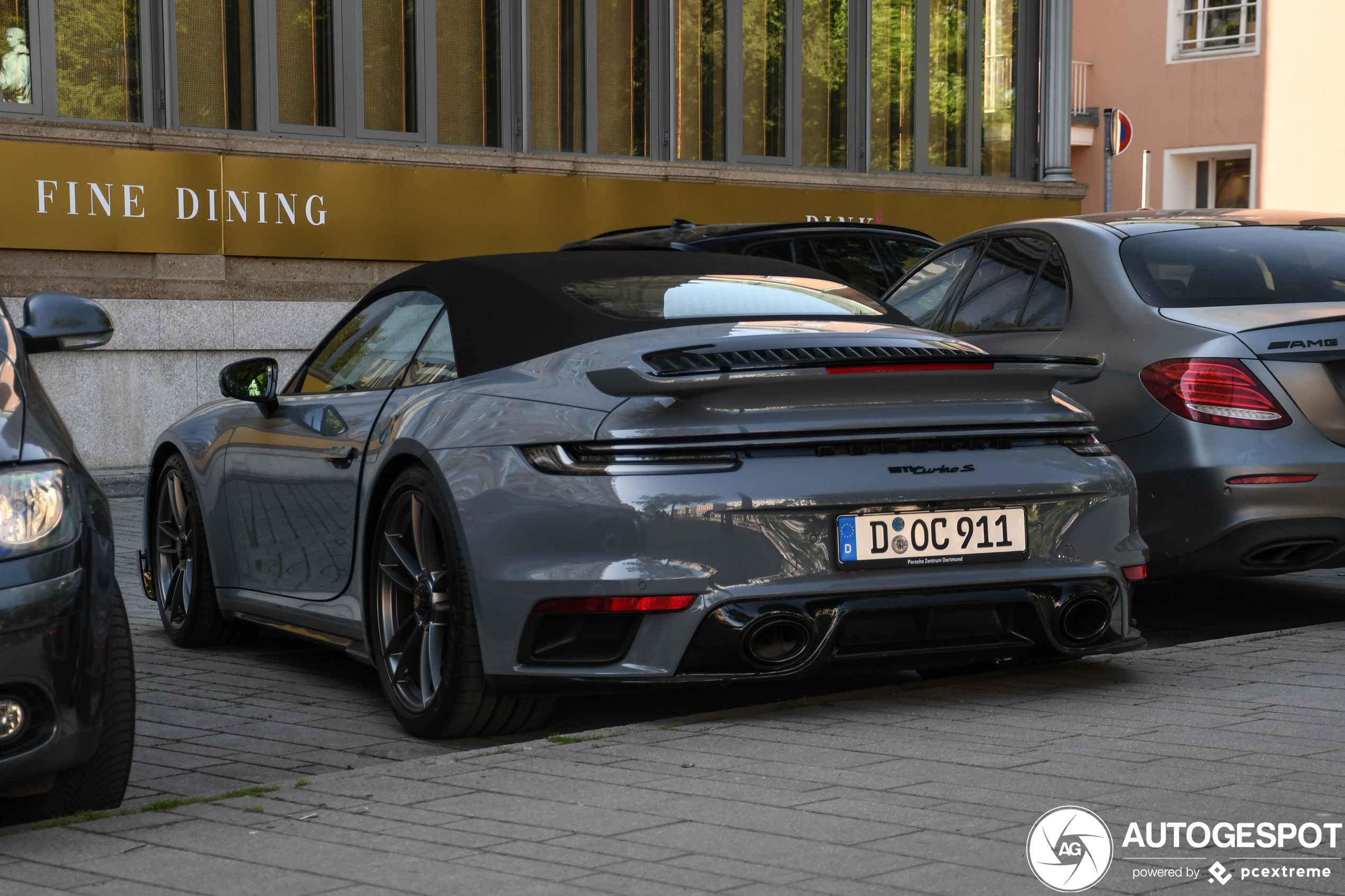 Porsche 992 Turbo S Cabriolet