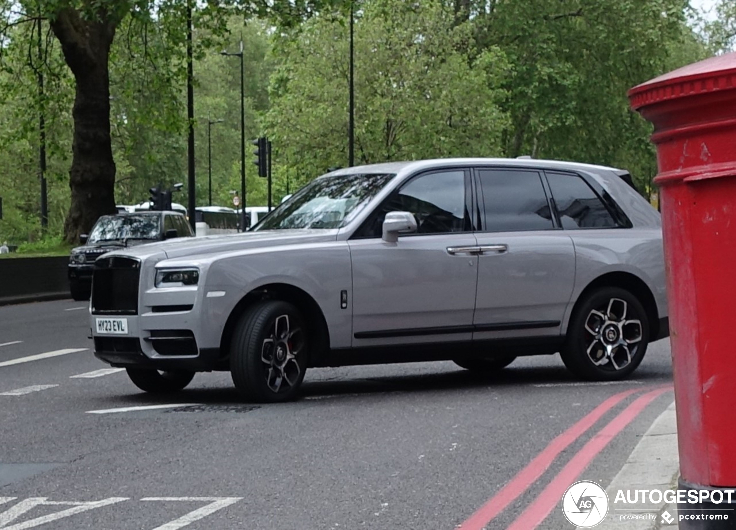 Rolls-Royce Cullinan Black Badge