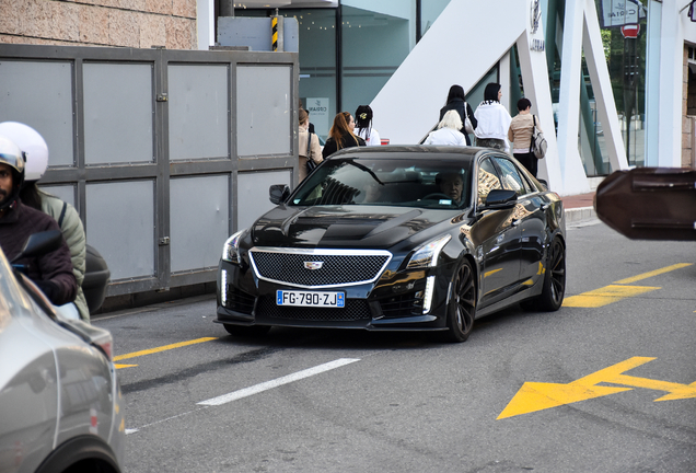 Cadillac CTS-V 2015