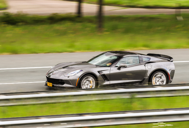 Chevrolet Corvette C7 Z06 R Edition