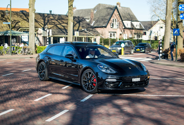 Porsche 971 Panamera Turbo Sport Turismo