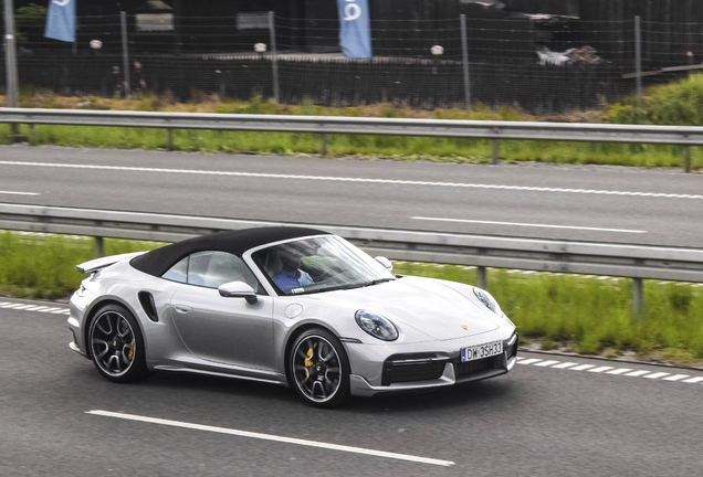 Porsche 992 Turbo S Cabriolet