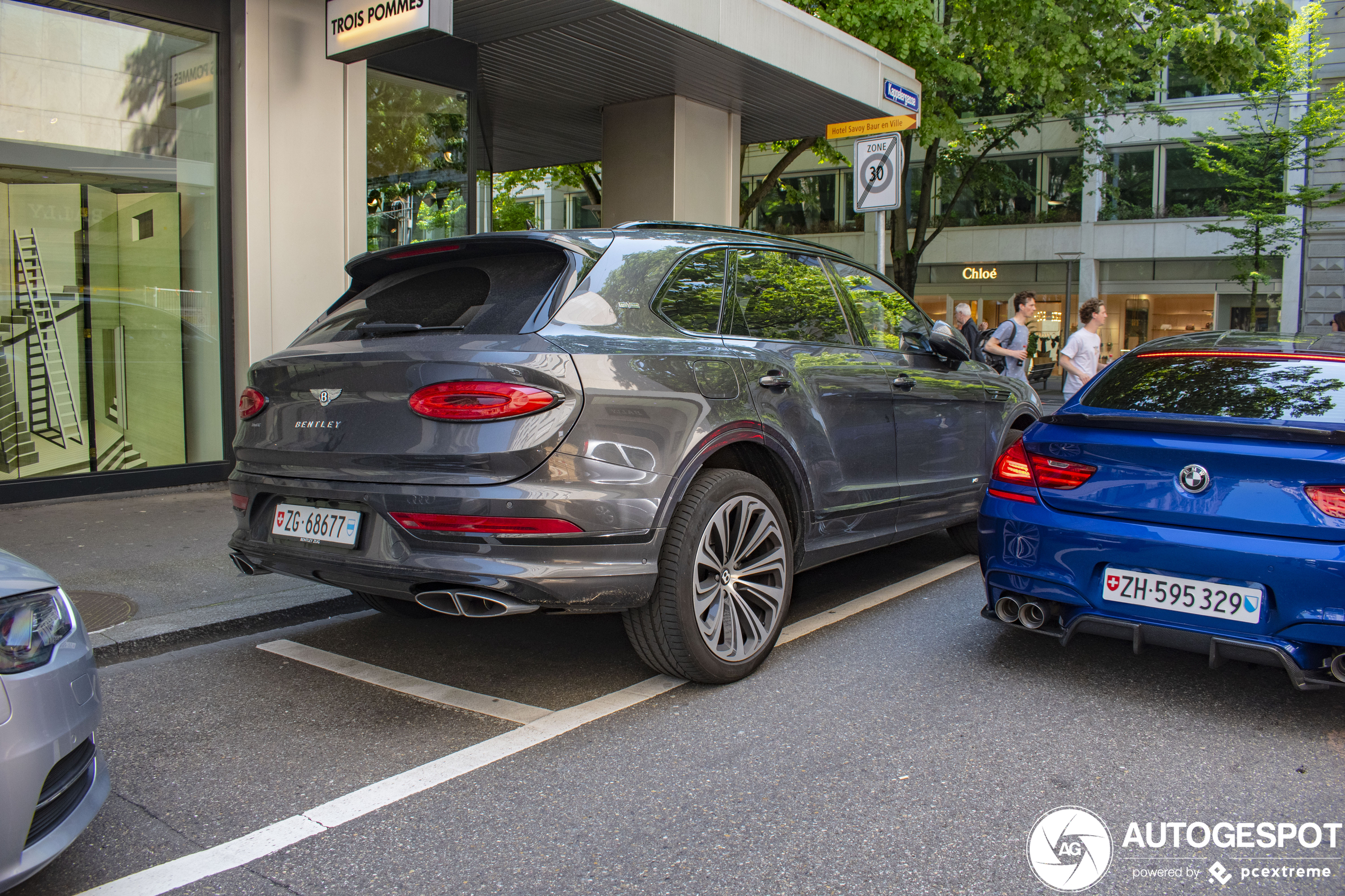 Bentley Bentayga V8 2021 First Edition